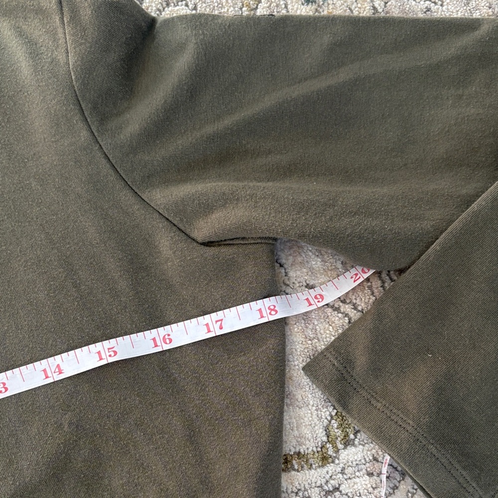 FIG Eco-Friendly Cropped Bolero Top (designed in Montreal) - Picture 7 of 8
